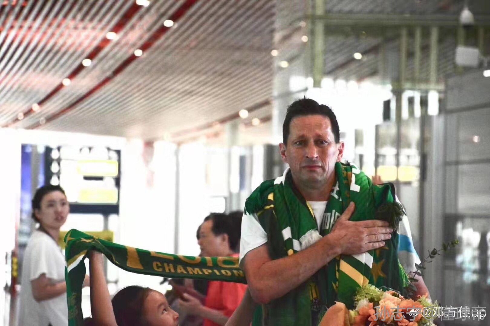 关于皇家马德里备战欧战,主帅施密特信心满满的信息 关于皇家马德里备战欧战,主帅施密特信心满满的信息