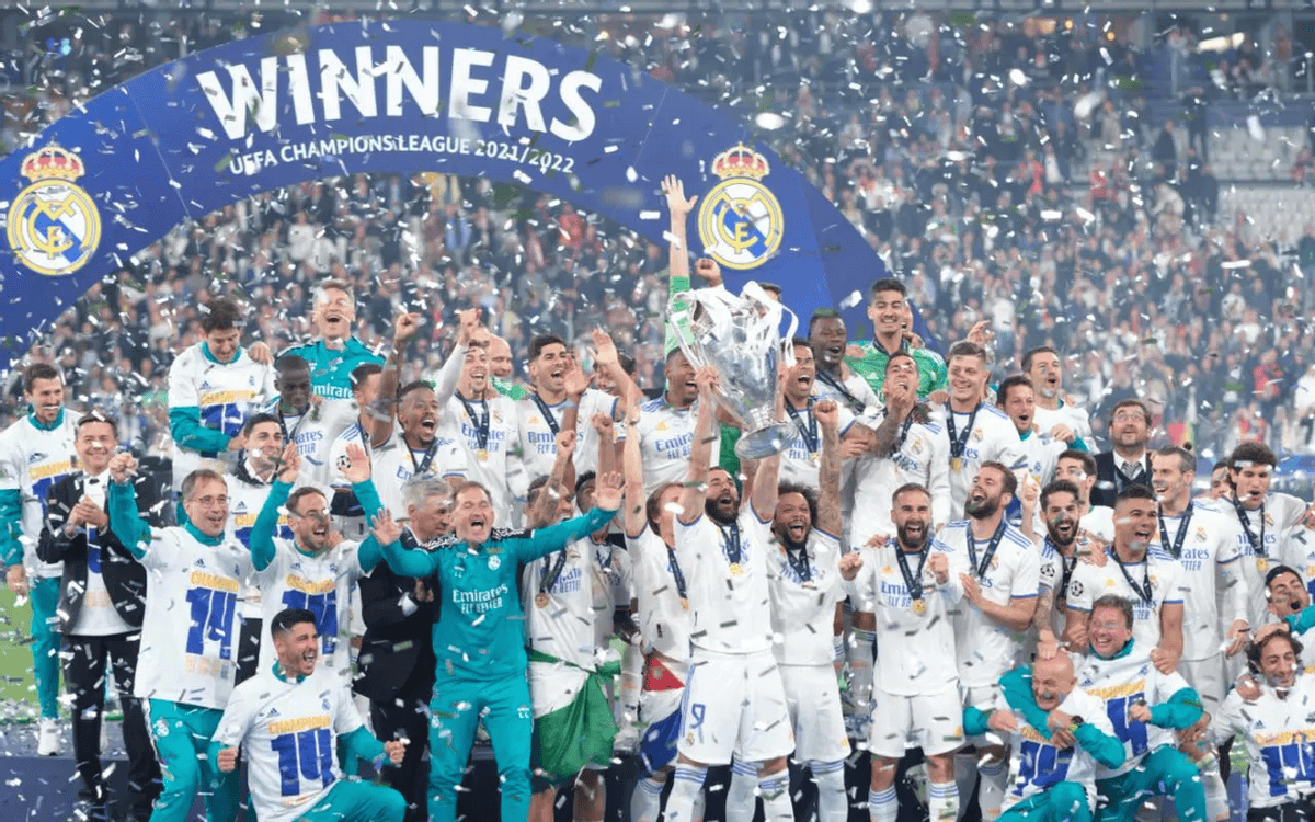 曼城狂胜，成功晋级欧冠四强