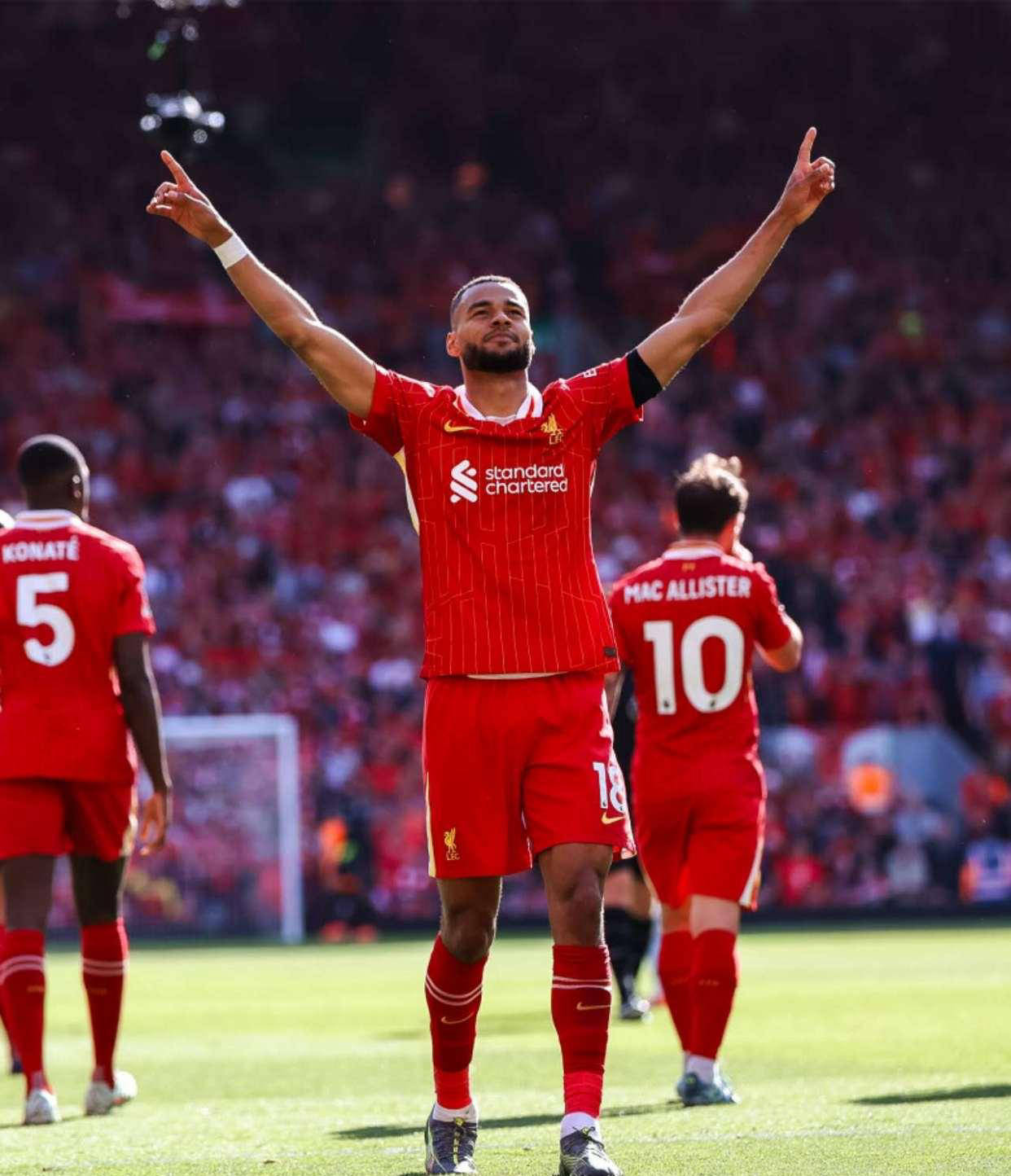 利物浦逆转击败热刺，重返英超榜首