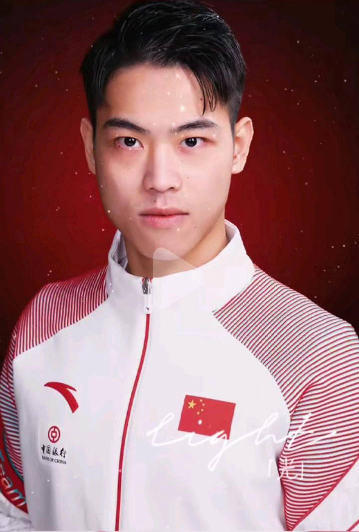 包含卫冕冠军备战新征程，磨刀霍霍等待对手的词条