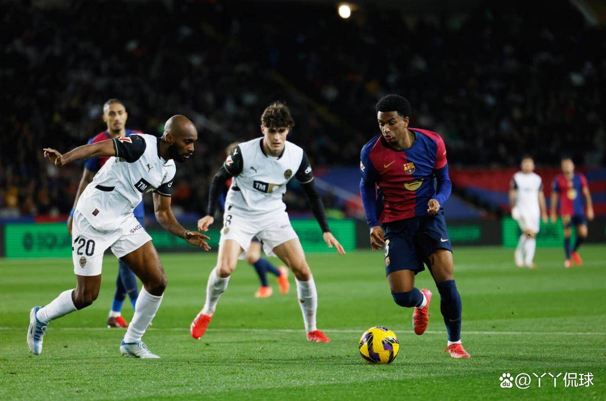 巴塞罗那客场战胜瓦伦西亚,占据积分榜第一 巴塞罗那客场战胜瓦伦西亚,占据积分榜第一