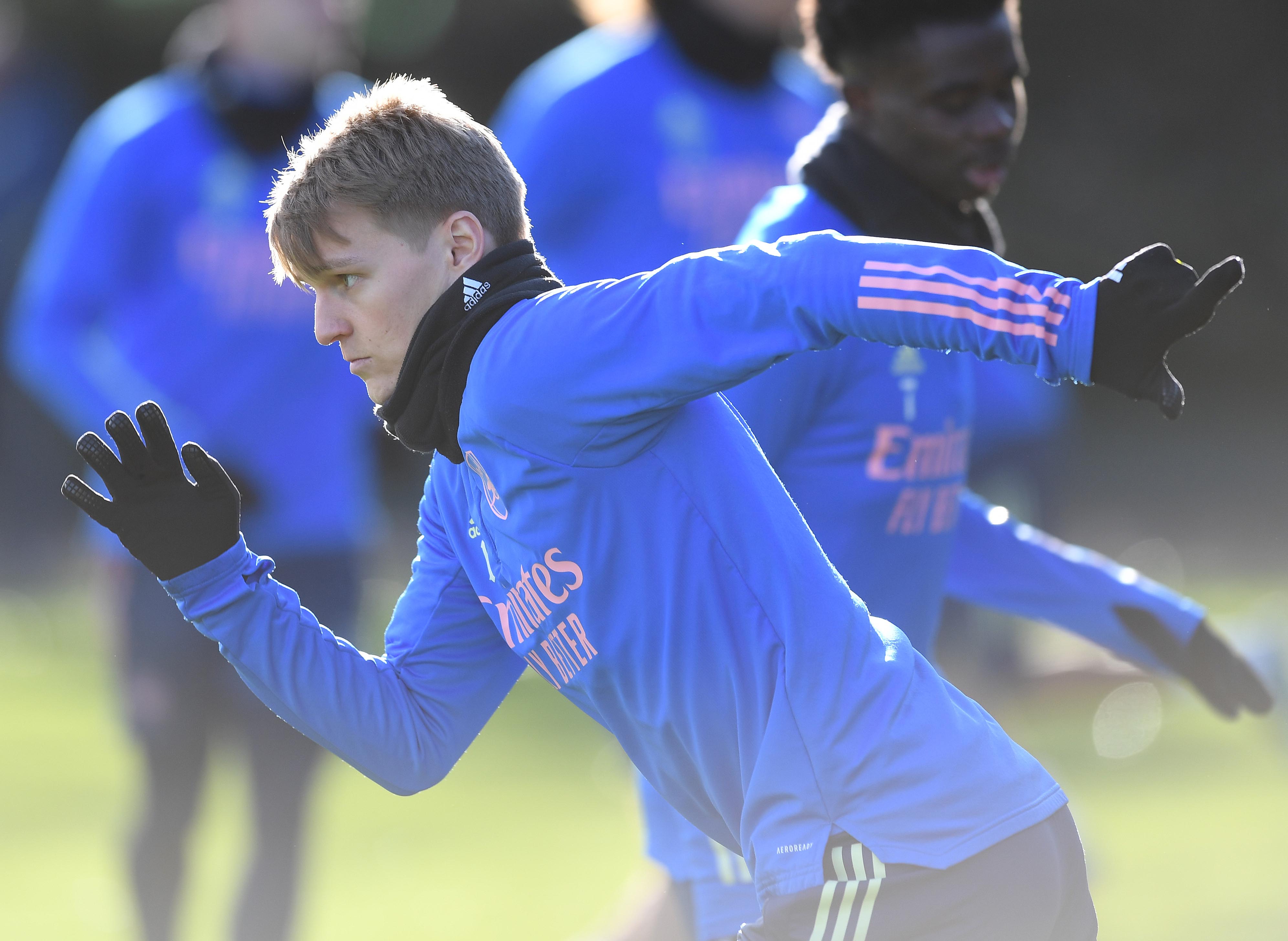 阿森纳备战托特纳姆热刺，蓄势待发