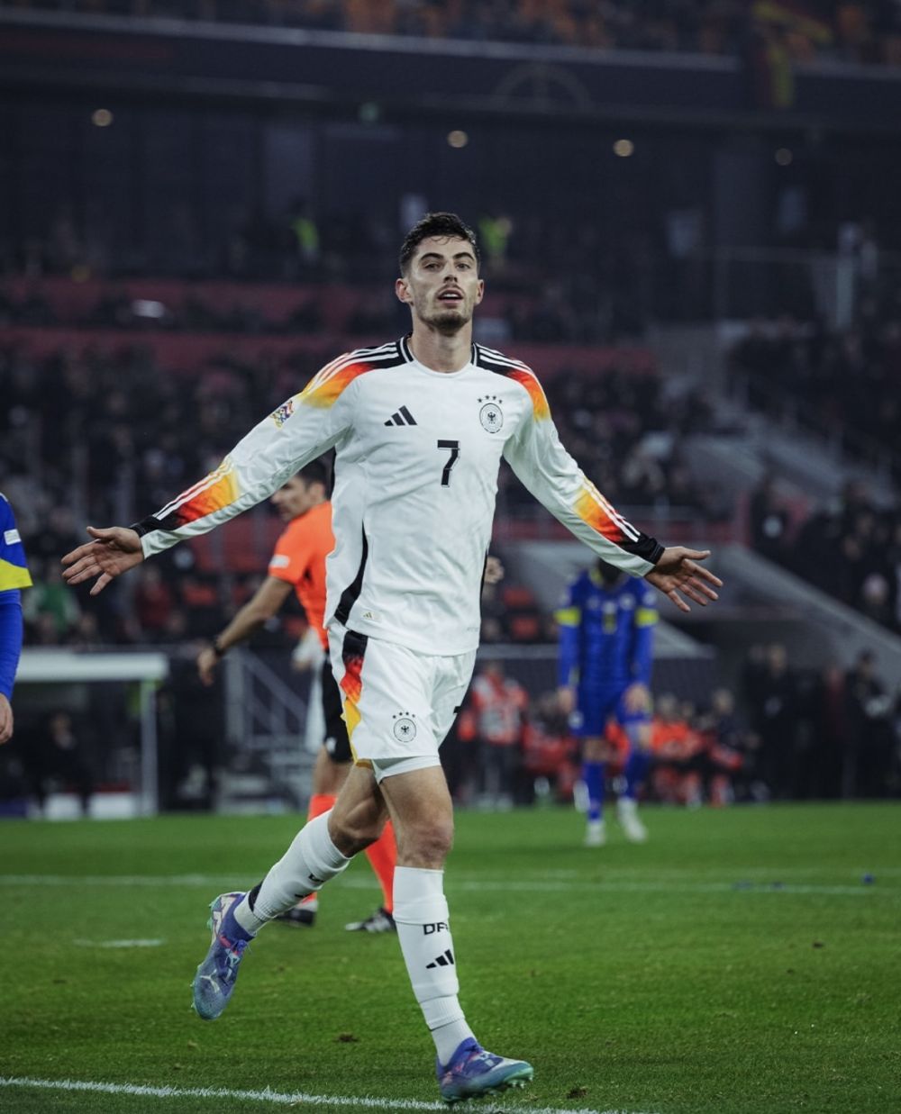 荷兰球员在比赛中打出了一波佳绩 荷兰球员在比赛中打出了一波佳绩