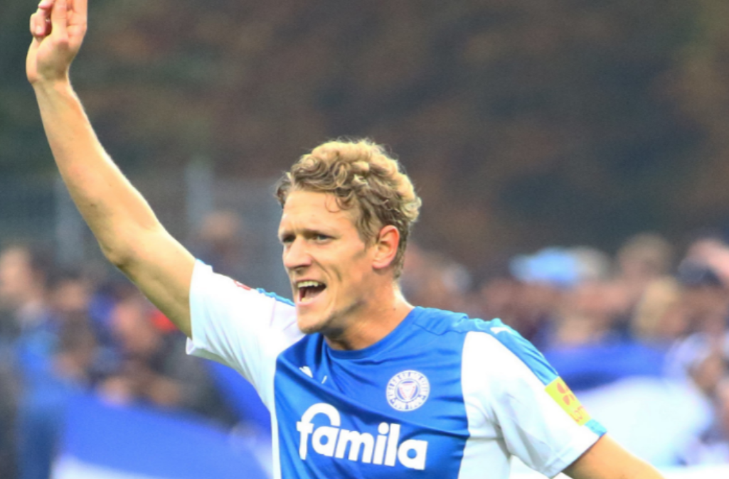 柏林赫塔主场小胜，继续保持不败