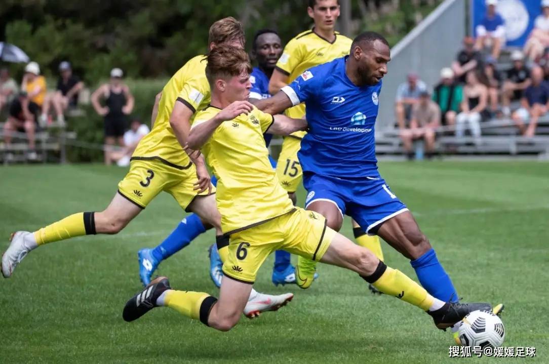 柏林赫塔客场大胜，南部德比夺得三分