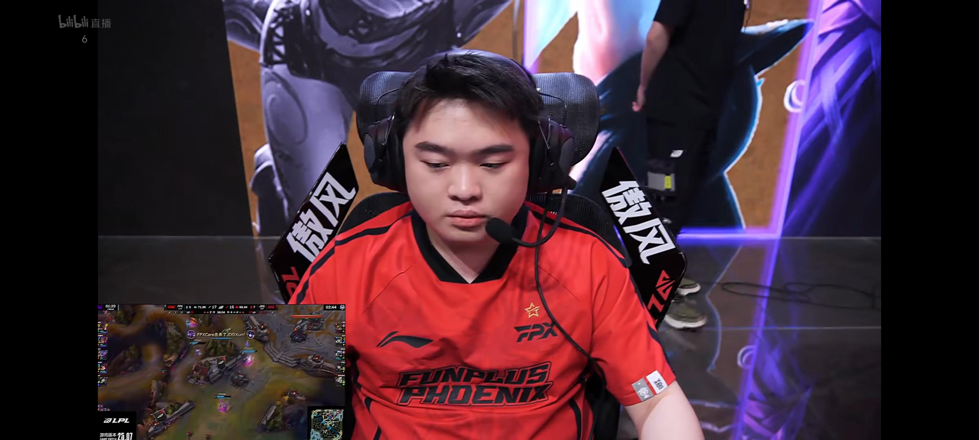 JDG横扫BRO，Deft打出惊人五杀半决赛3:1（东京）