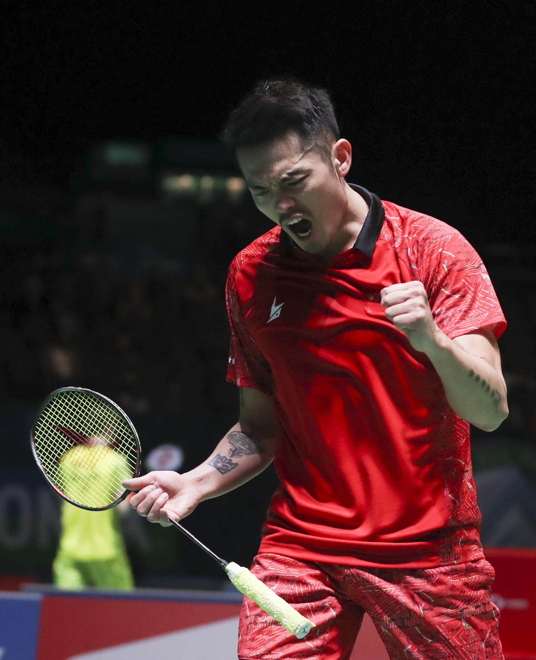 包含法国羽毛球队强势丹麦羽毛球队，林丹送出助攻的词条