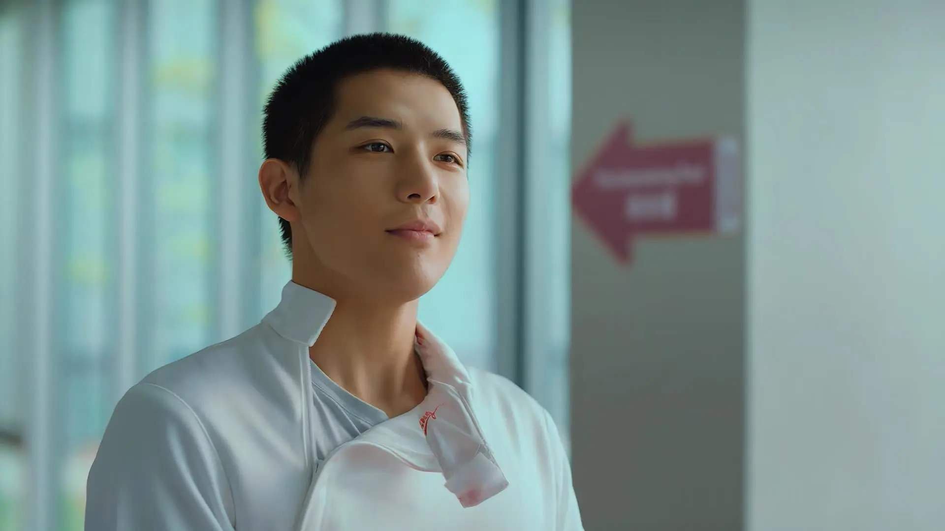 太阳灼穿金州，新时代的炬火与旧王朝的余烬