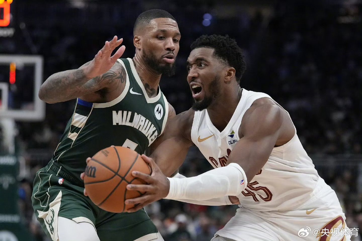 尼克斯对阵雄鹿，乔治用实力证明自己